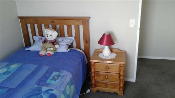 10 Norfolk Place Stoke_6