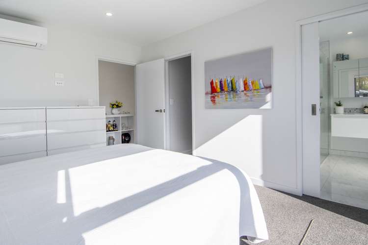 31 Saint Pauls Drive Brookfield_12
