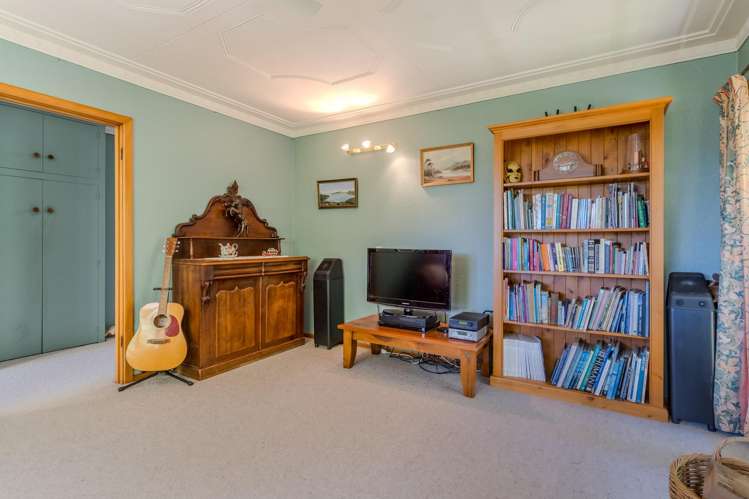 8 Roy Crescent Concord_10