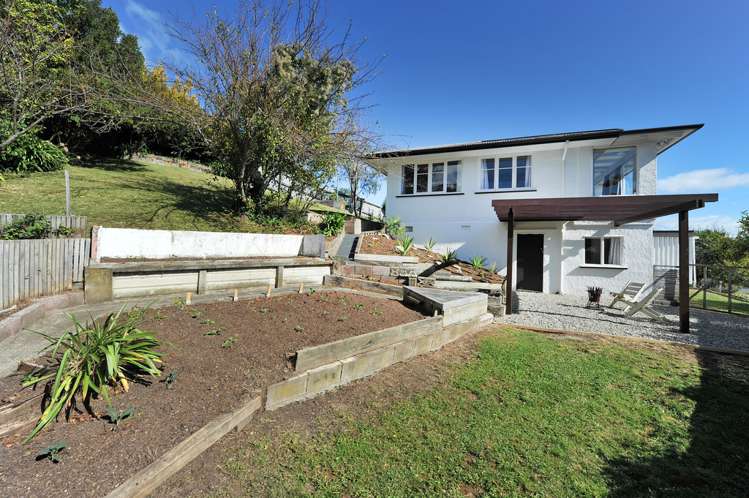 21 View Mount Stoke_20