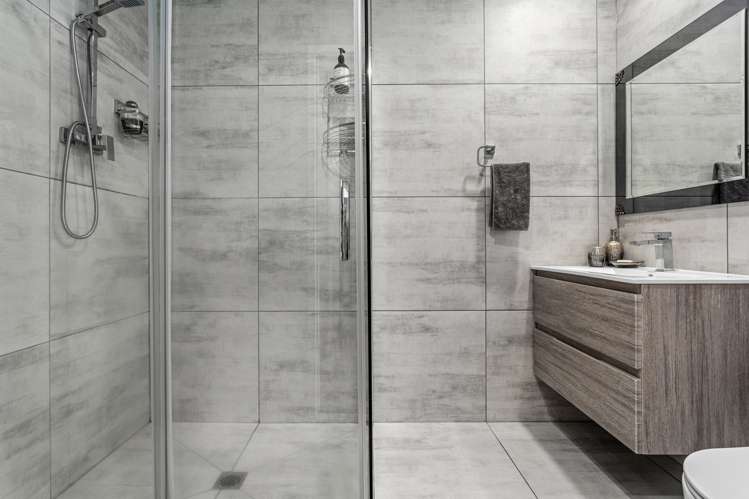 7 Prita Lane Coastlands_8