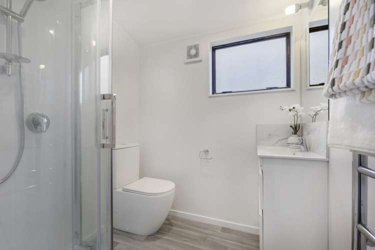 1/20 Kentigern Close Pakuranga_18