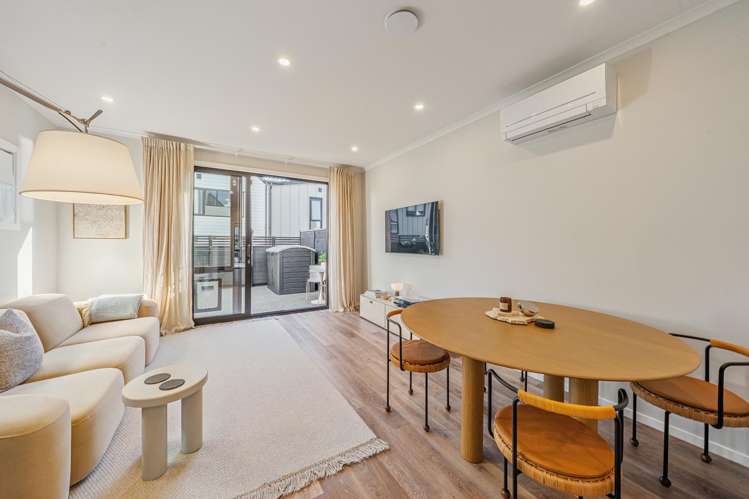 18 Joseph Bolton Crescent Wallaceville_13