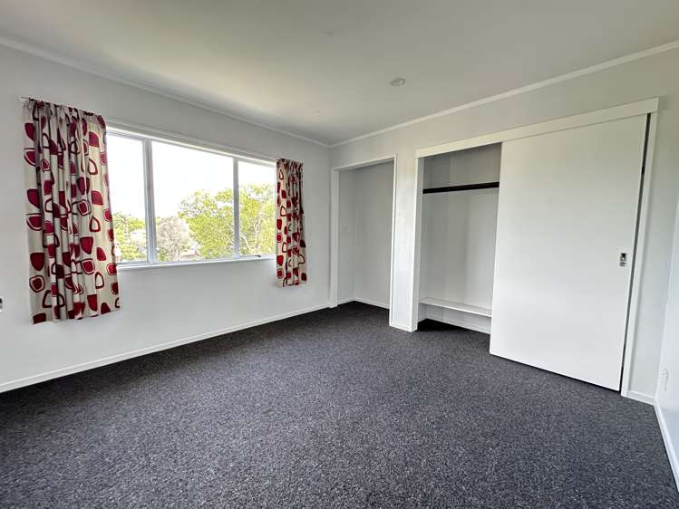 77 King George Ave Epsom_16