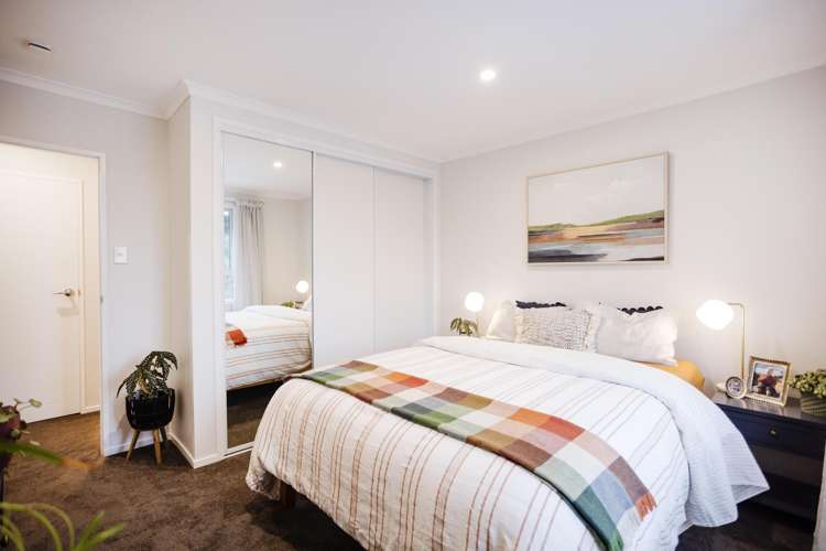 44 and 58 Hilton Road Highcliff_15