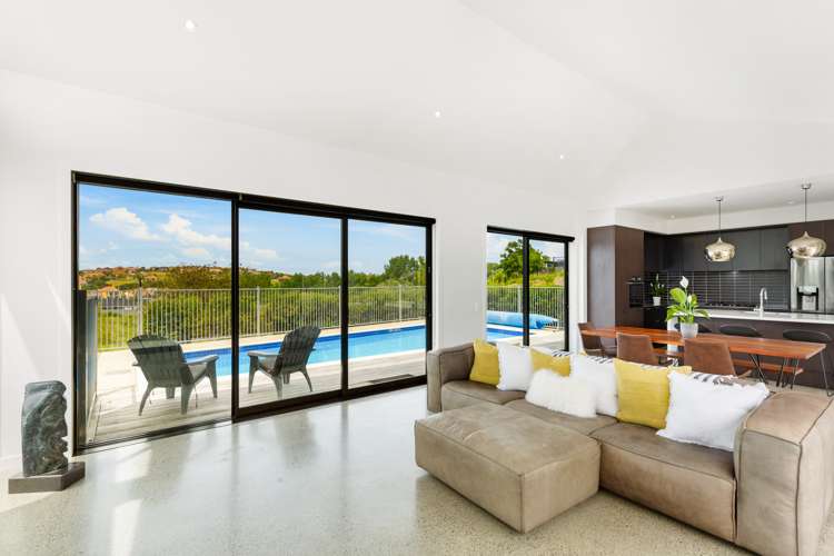 9 Laguna Place Matakatia_5