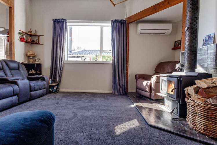 195 Fitzherbert Street Hokitika_5