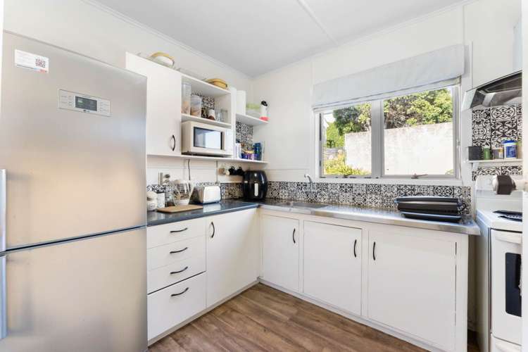 21 Brightside Road Stanmore Bay_19