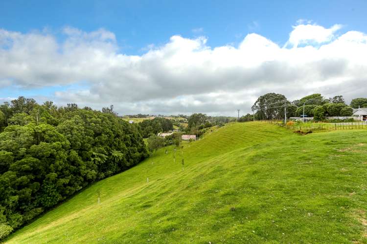 396 Tukapa Street Hurdon_17