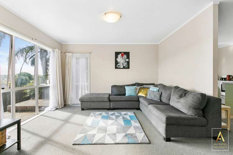 8 Sherpa Place Massey_6