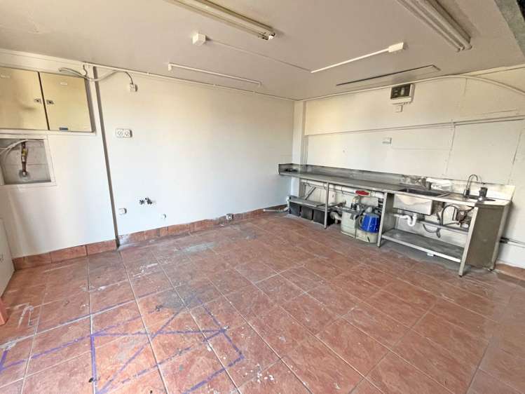 Unit A/17 Pleasant View Road Panmure_2