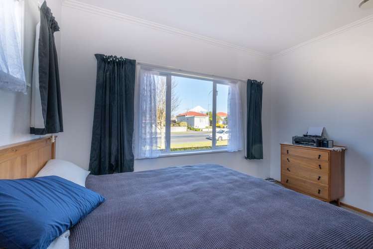 86 Broadway Stratford_14