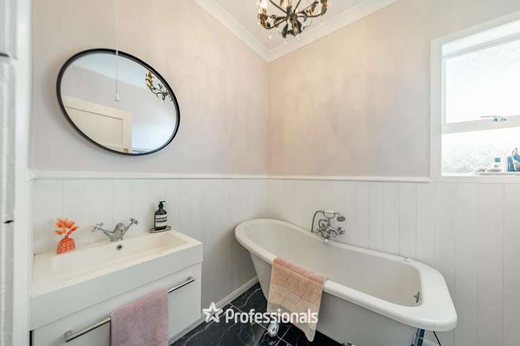 29 Richmond Grove Woburn_14