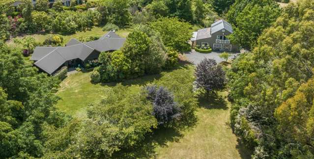 208 Mapara Road Acacia Bay_2