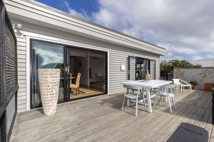 5 Eatwell Avenue Paraparaumu Beach_10