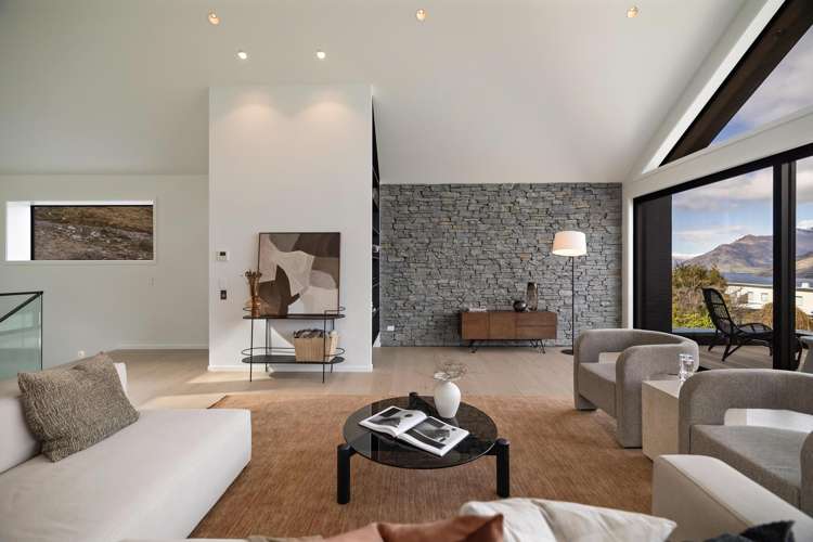 11 Belfast Terrace Queenstown_12