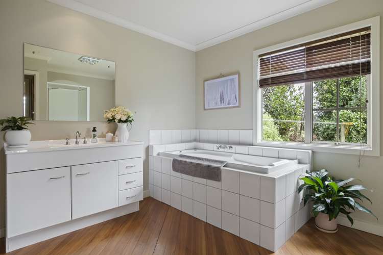 948 Awhitu Road Pollok_19