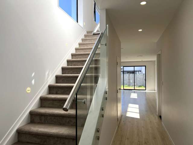 20 Camp X Place Whenuapai_2