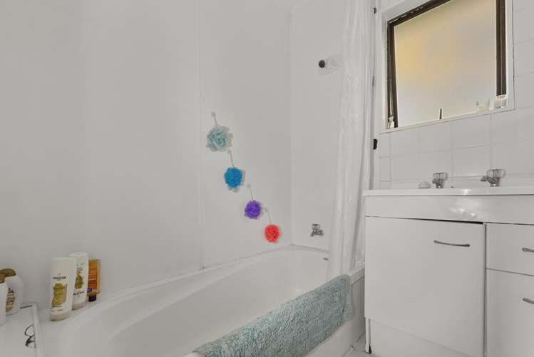 34a Puriri Crescent Hillcrest_8