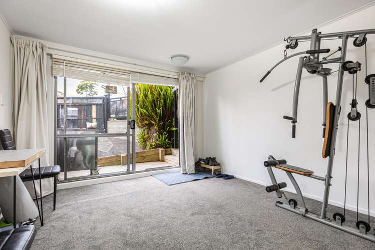 36 Gill Avenue Te Atatu Peninsula_13