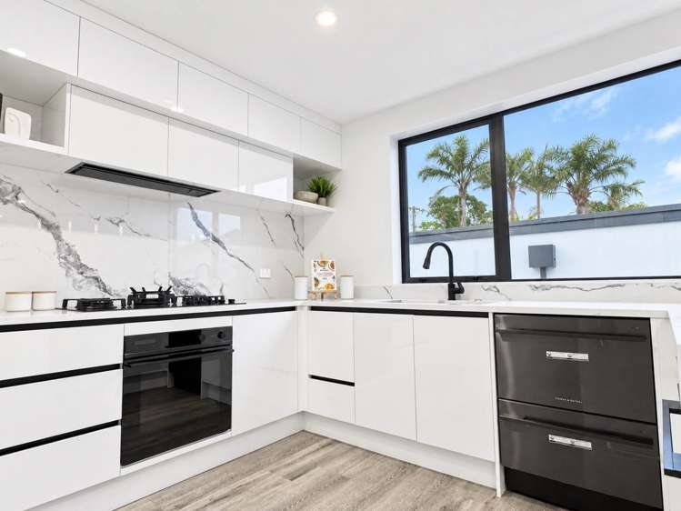 44A, B & C Braemar Road Rothesay Bay_17