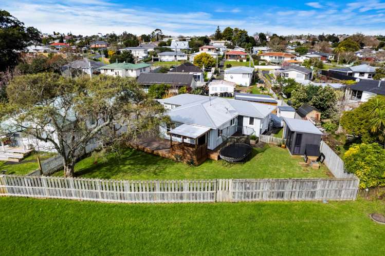 27b Chilcott Road Henderson_15