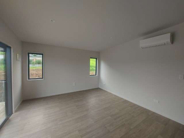 5b Silver Fern Way Woodhill_2
