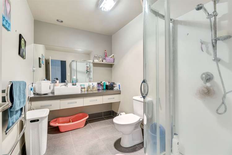 4 Zabeel Crescent Takanini_13