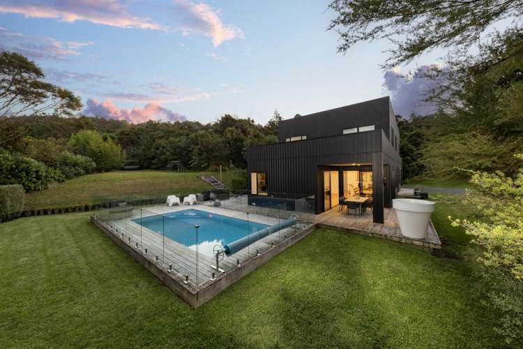 323h Huia Road Titirangi_26