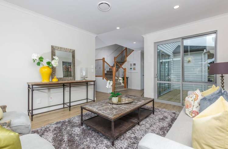 98 Colonial Drive Silverdale_22