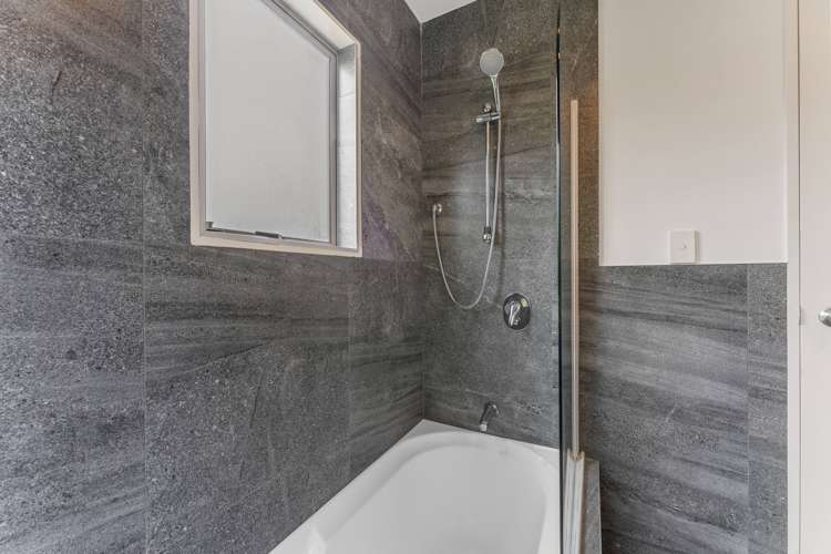 3/30 Fields Parade Oteha_14