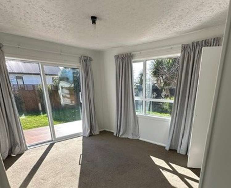  15 Islay Place Woolston_6