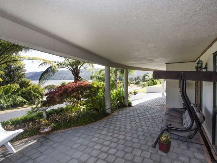 215 Tukere Drive Whangamata_5