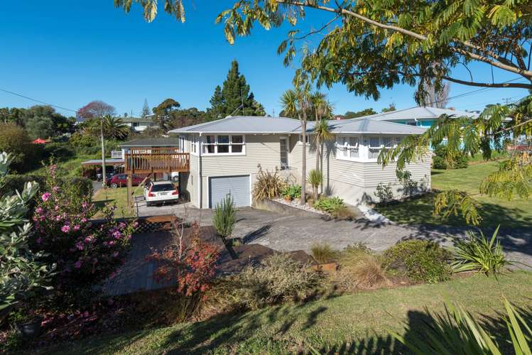 15 Kelwyn Road Kelston_7