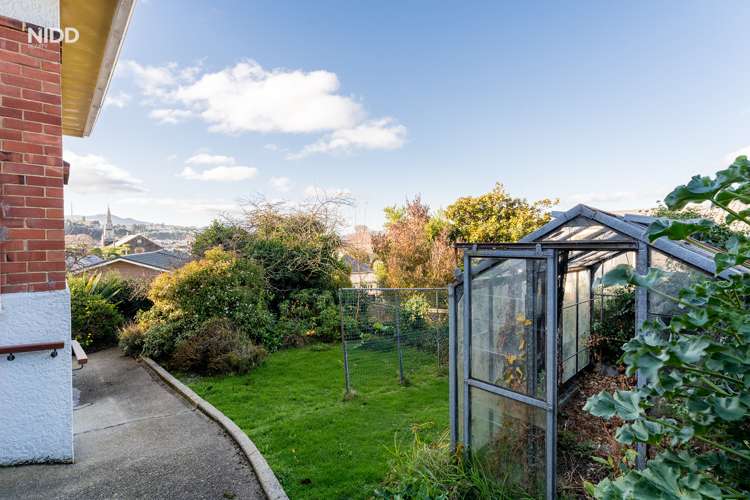 59 Playfair Street Caversham_18