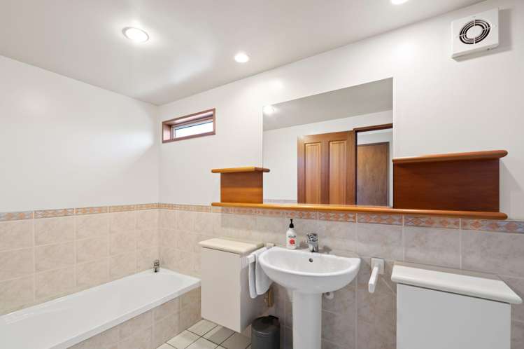 1 Elmwood Road Strowan_12