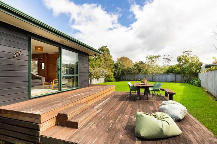 5 Leah Road Wharekaho_11