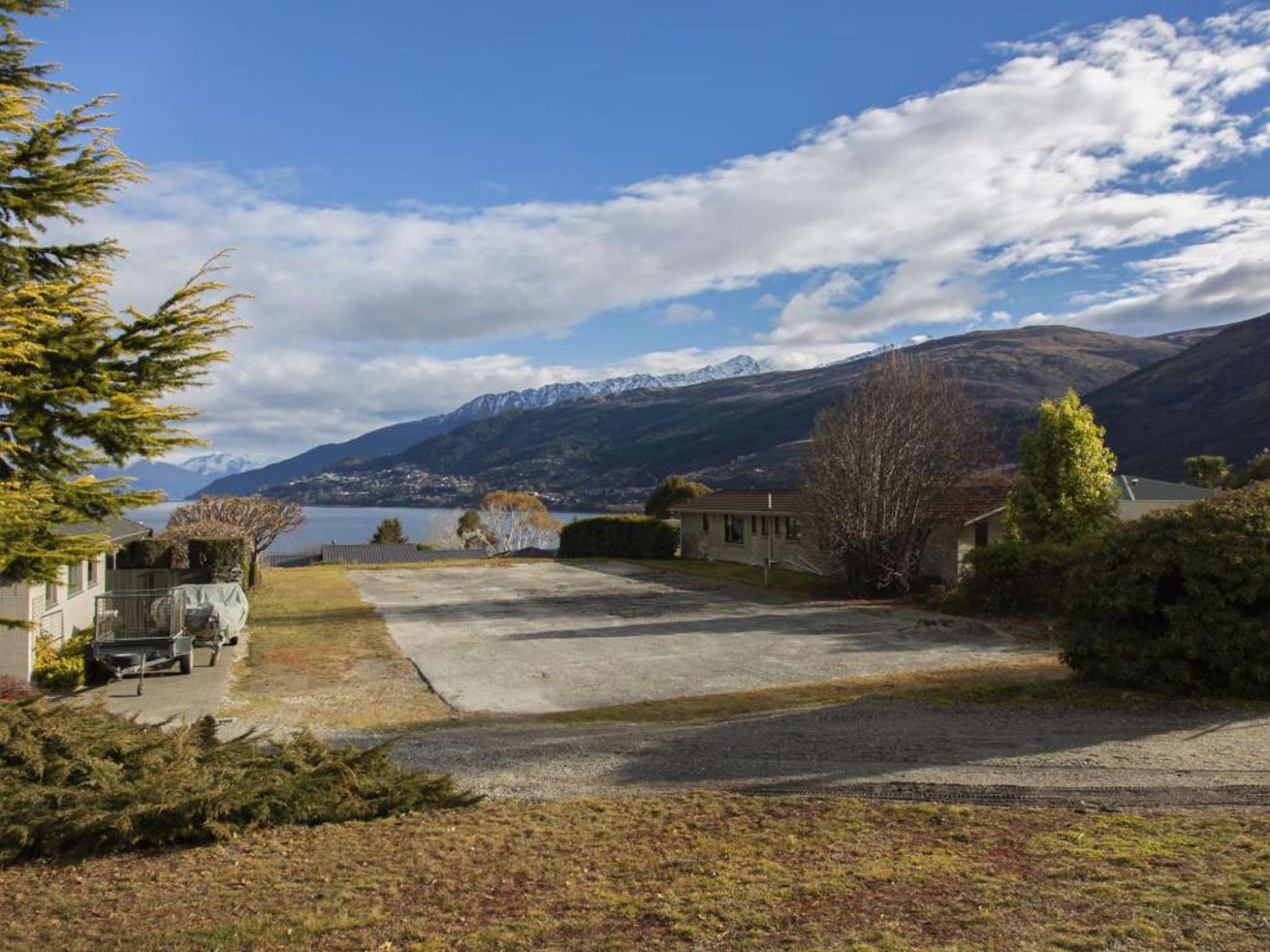 Run-down tennis court sells for just over $1m