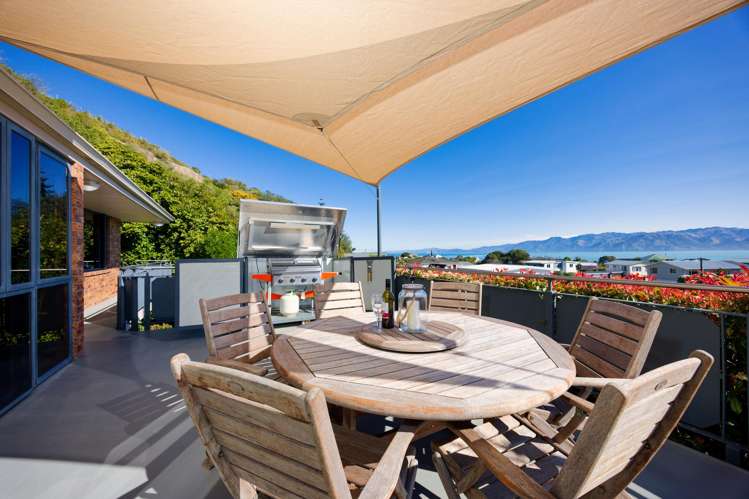 22a Kotuku Road South Bay_12