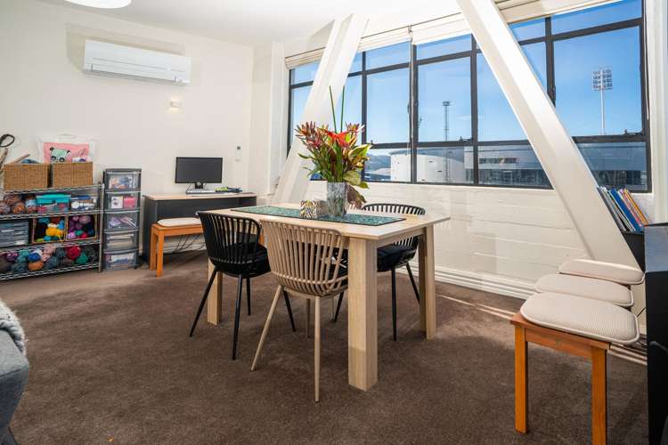 10/125 Thorndon Quay Pipitea_7
