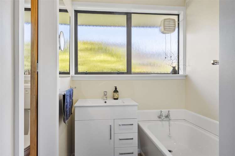 47 Cullahill Street Harewood_12