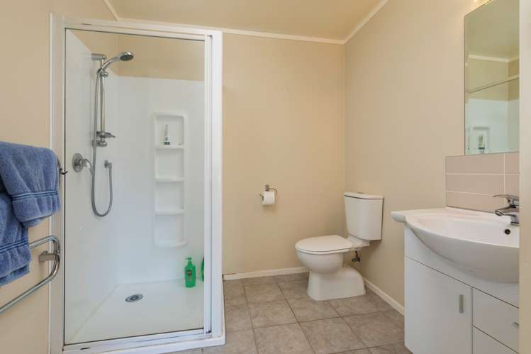 36 Lemnos Place Titirangi_21