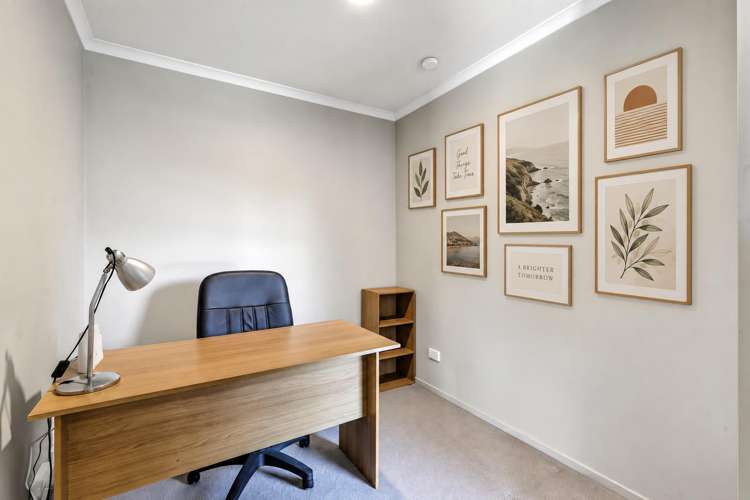 6 Ruth Taylor Avenue Stoke_13