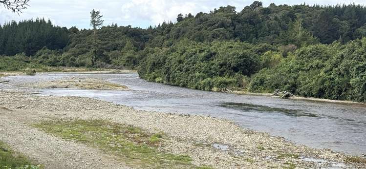 18 Maori Creek Road Marsden_31