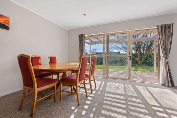 5 Edgewater Grove Whakatane_13