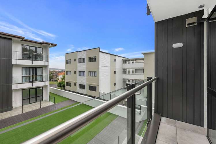 22/11 Carlos Drive Flat Bush_21