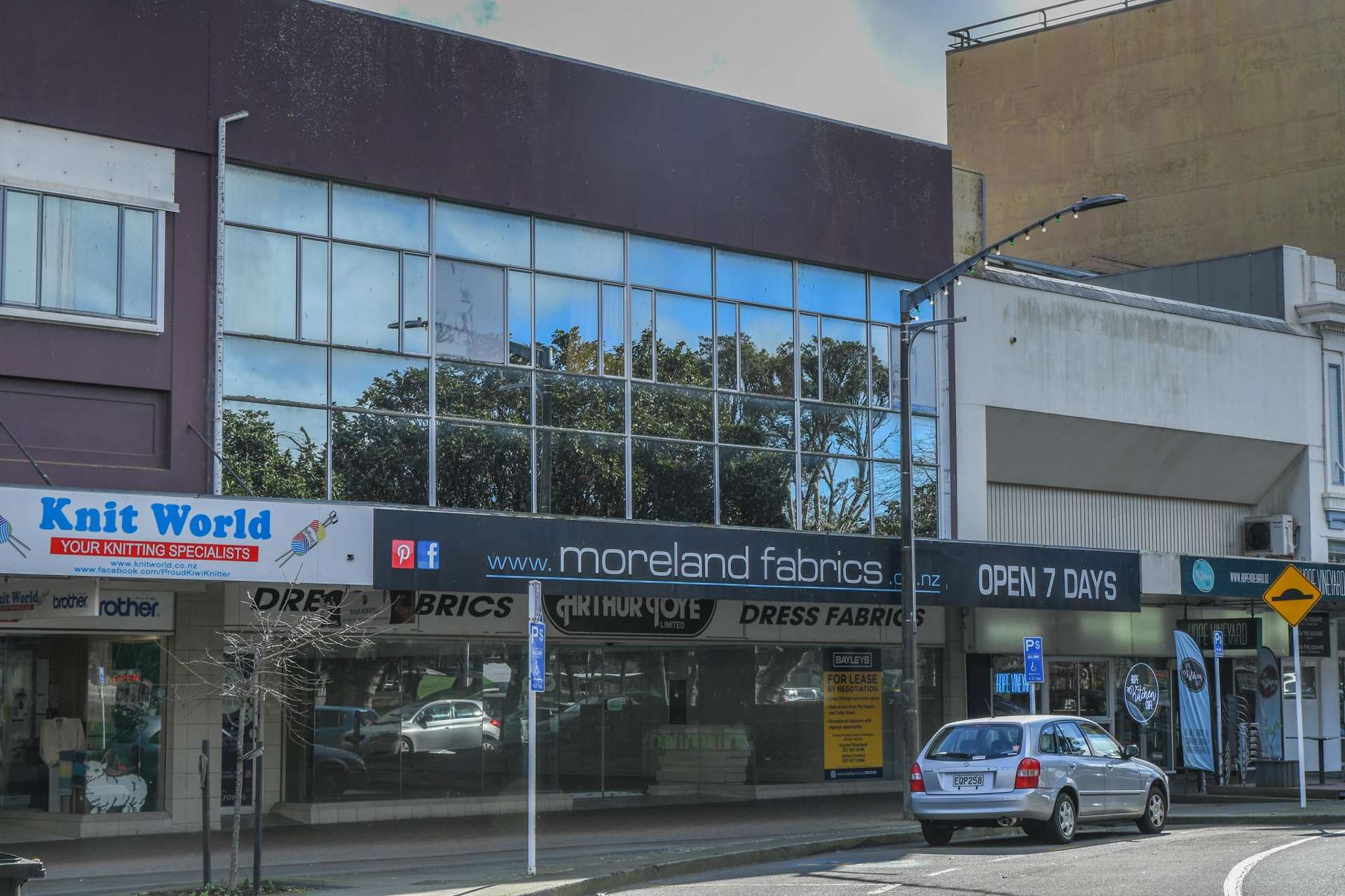 157-160 The Square Palmerston North_0