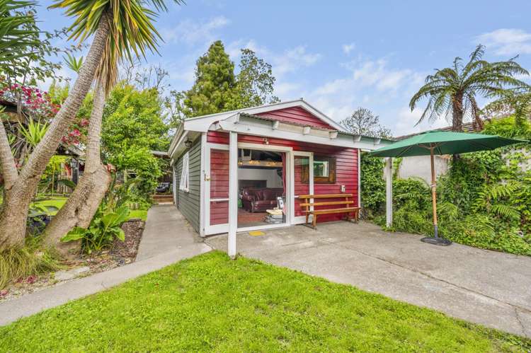 720 Kowhai Street Mahora_6