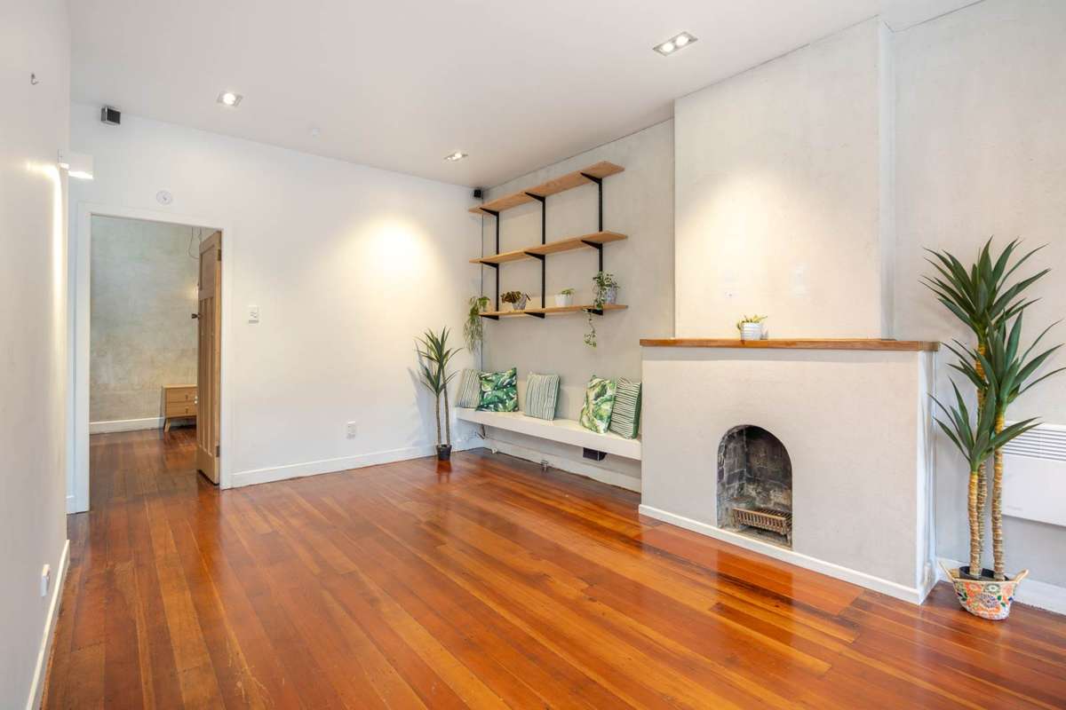 2/542 Parnell Road_0