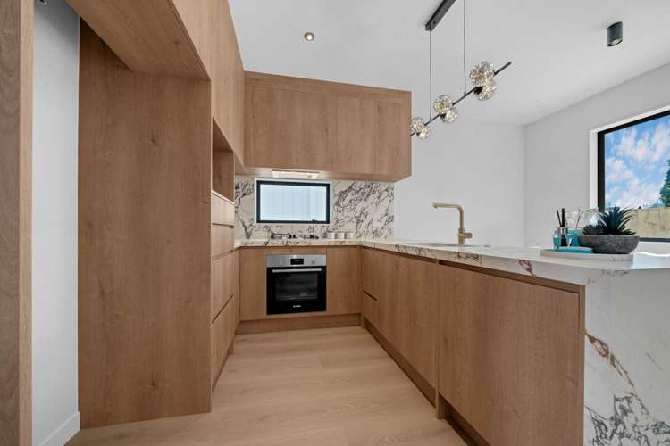 Lot 2, 25 Grande Vue Road Papatoetoe_9